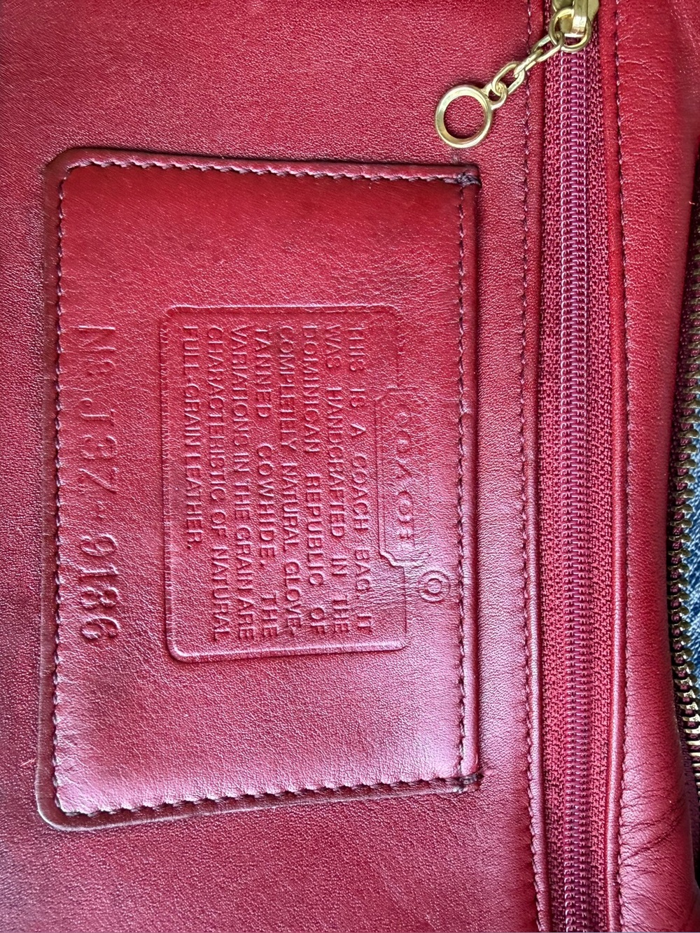 Red Vintage Coach 9136 Legacy Small Pocket Zip Leather Bag - Picture 15 of 16